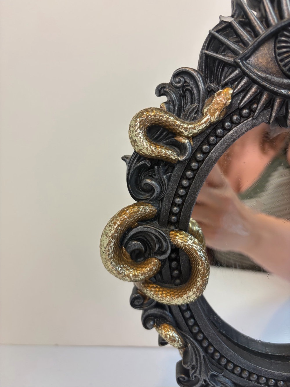 Halloween Gothic CHRISTIAN SIRIANO Tabletop Framed Mirror Gold Snakes reputation - Picture 5 of 11